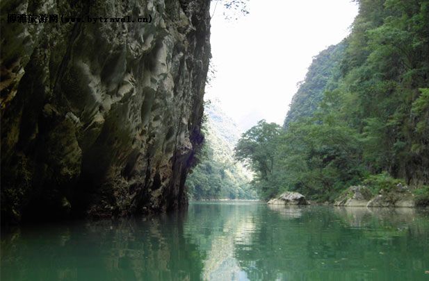 平果通天地下河景区图片