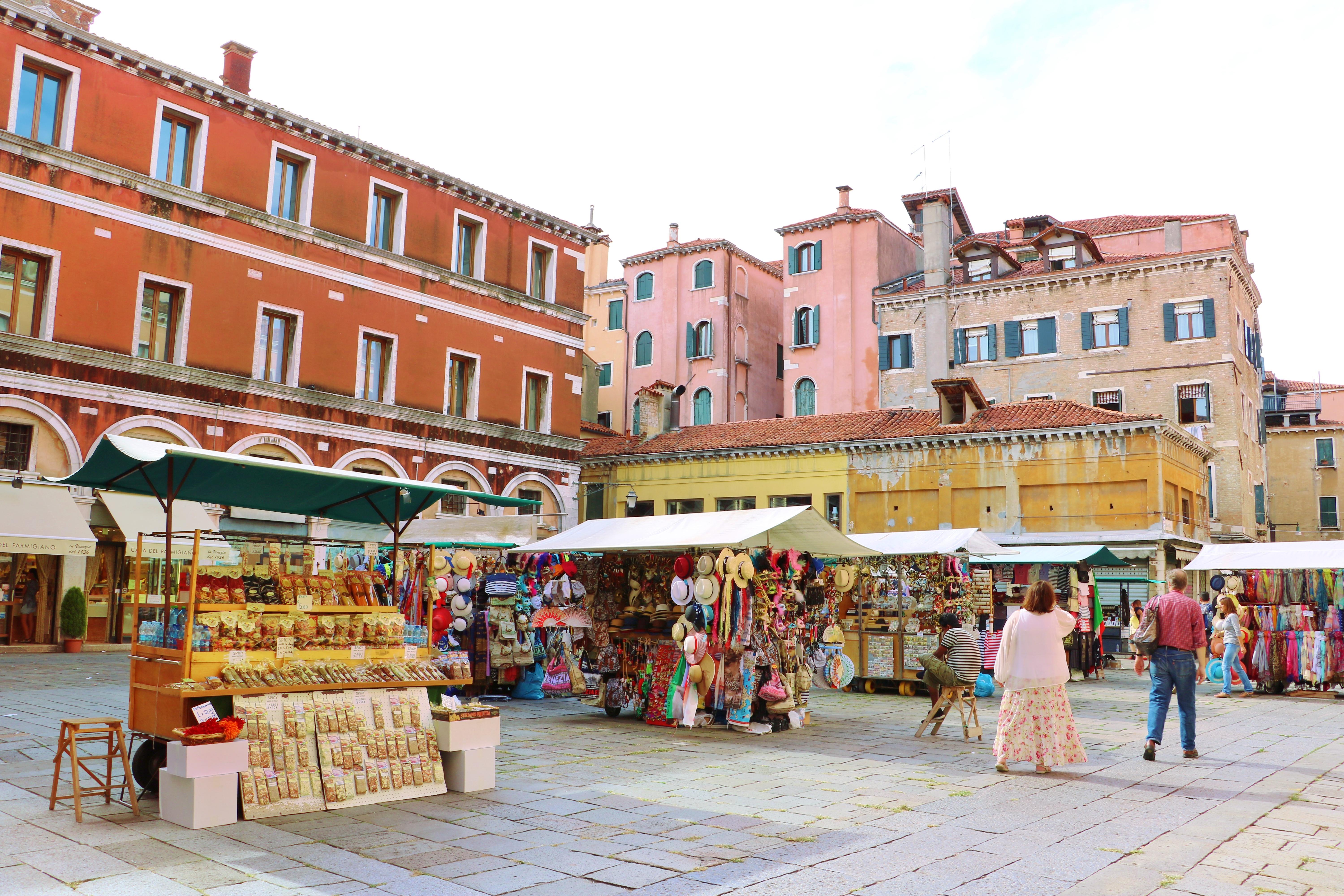 旅游攻略社区>目的地>里亚托桥> > 目的地 > 里