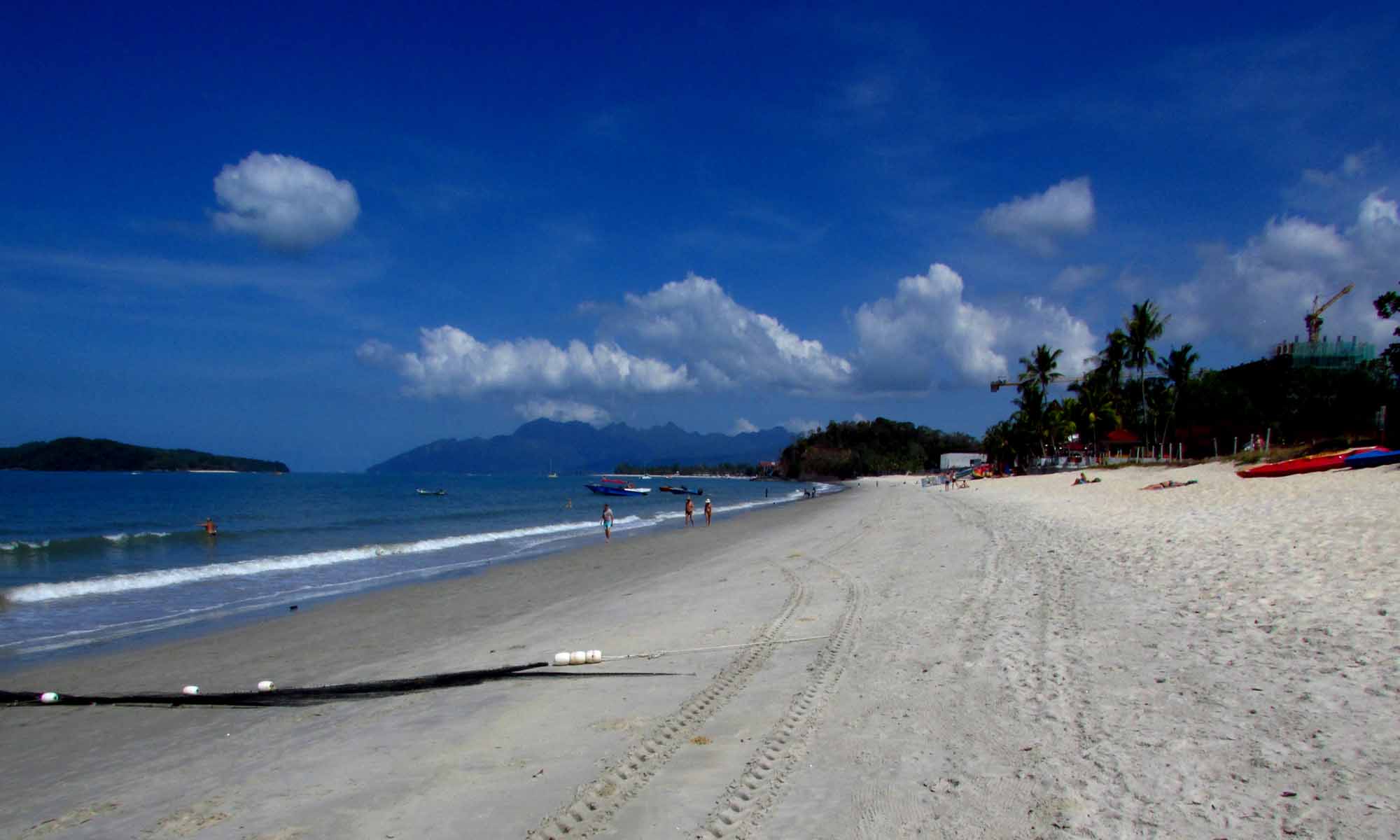 兰卡威珍南海滩水上运动好玩吗,兰卡威珍南海滩水上运动景点怎么样