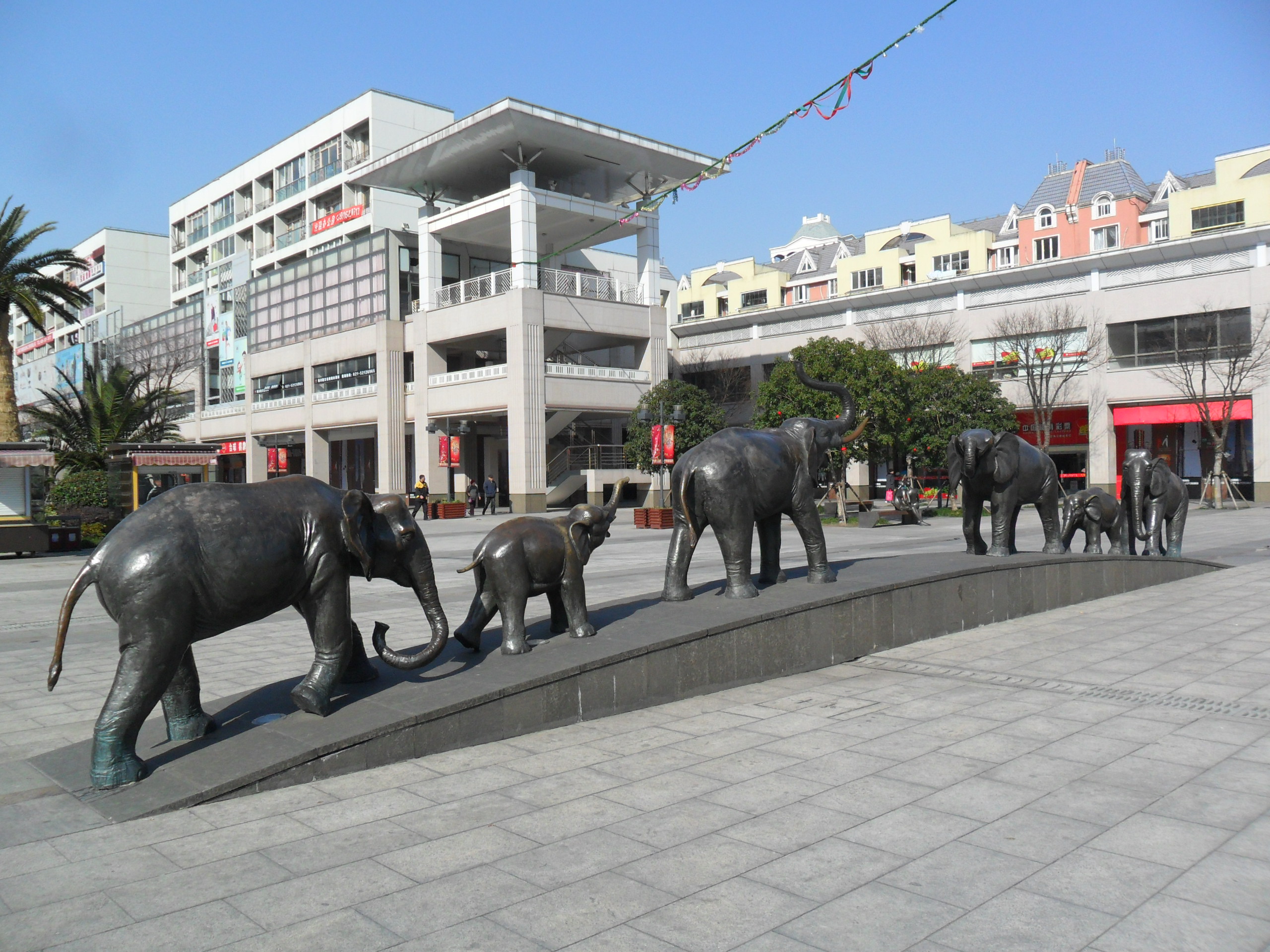 上海梅川路步行街好玩吗,上海梅川路步行街景点怎么样_点评_评价【携