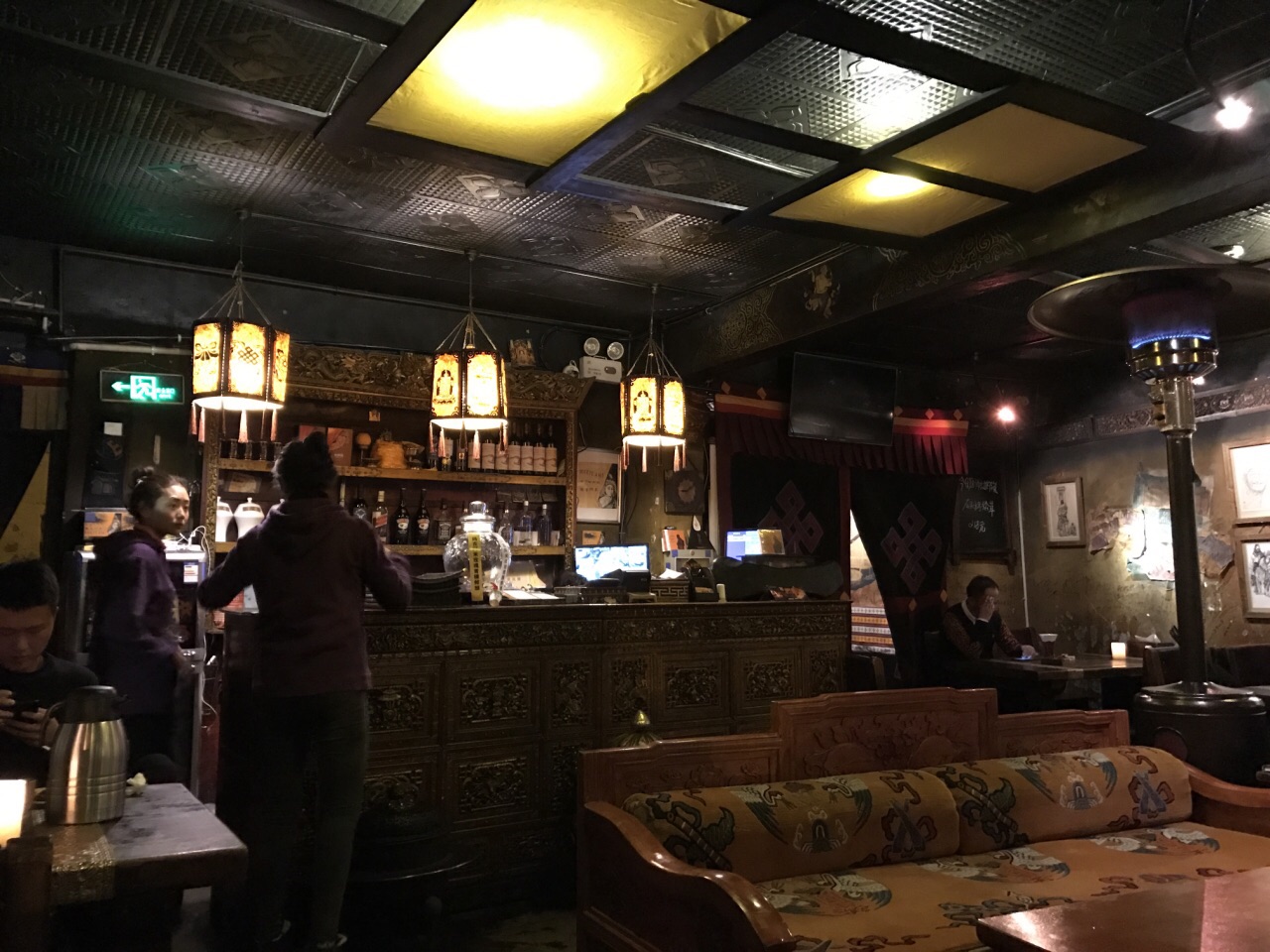 【携程美食林】拉萨玛吉阿米西餐吧餐馆,拉萨八廓街有间玛吉阿米餐吧