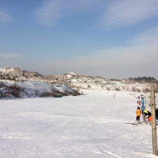 哈尔滨霜雪滑雪场攻略-霜雪滑雪场门票价格多少钱-团购票价预定优惠