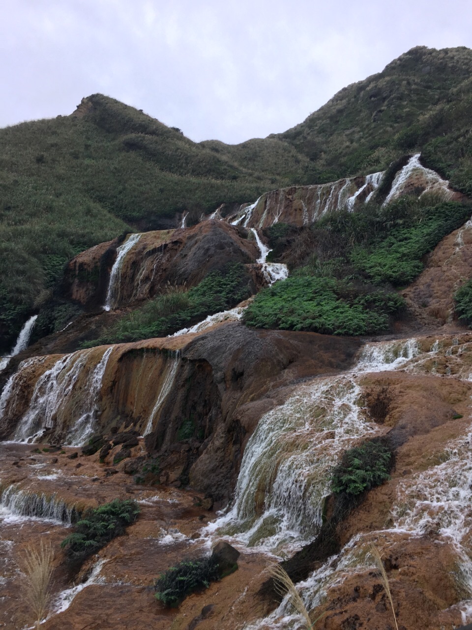 九份黃金瀑布好玩嗎,九份黃金瀑布景點怎麼樣_點評_評價【攜程攻略】