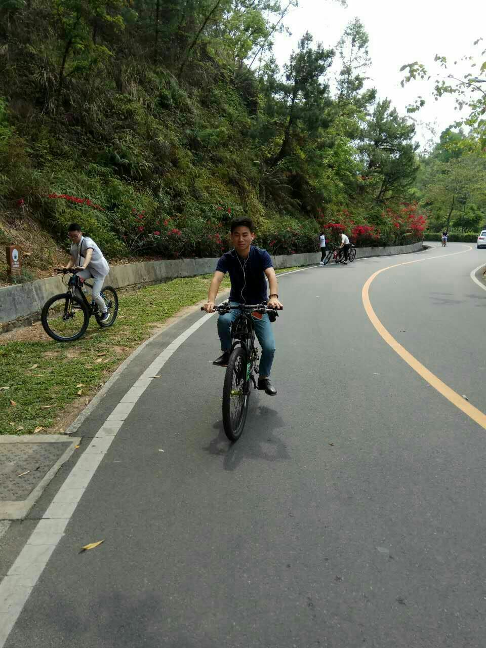惠州红花湖骑自行车图片