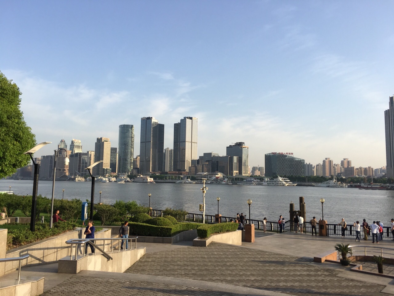 上海滨江大道景点图片