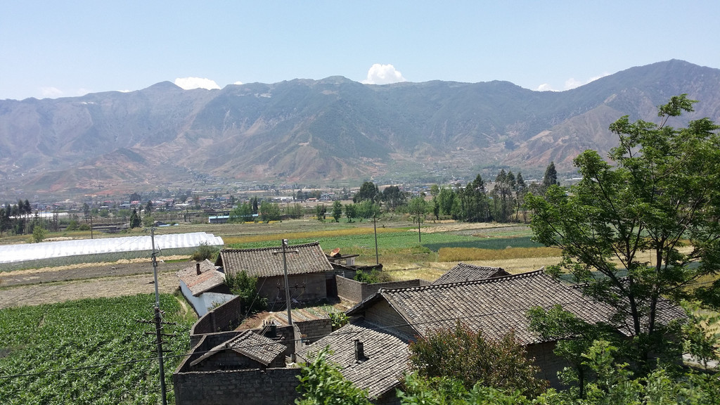 丹江口水库清淤２００５年先导践诺大坝加高工程水库清淤机器人(1)