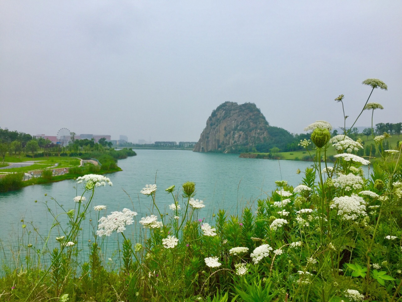 寿桃湖风景区图片