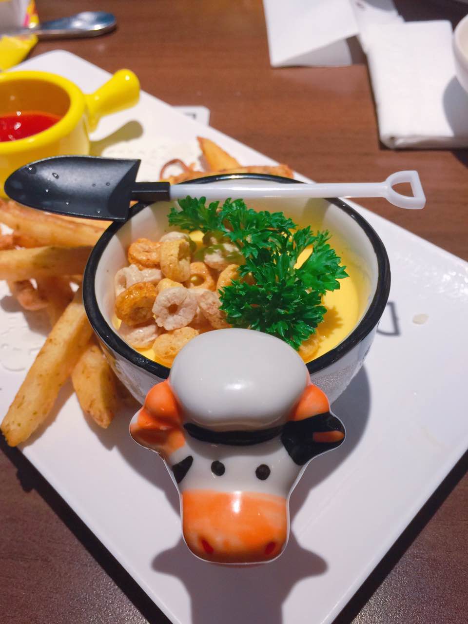 豪客来牛排(民意广场店)