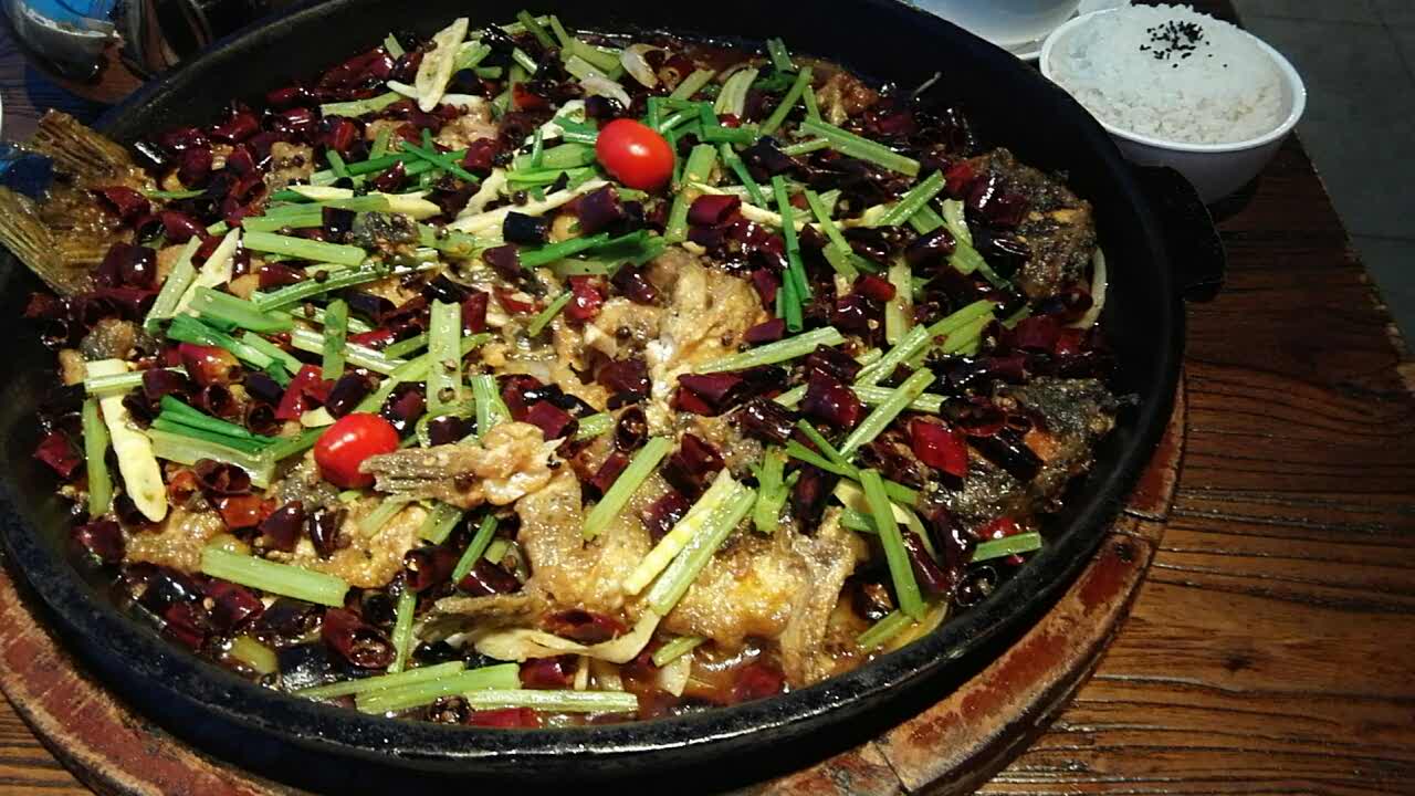 老板恋上鱼(雨滴广场店)