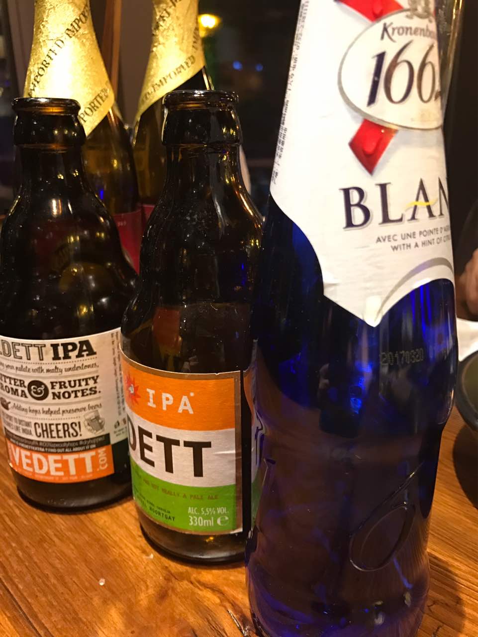 escape逃烤吧·烧烤啤酒龙虾(1912店)