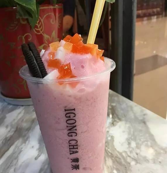2021御可贡茶(新欧尚店)美食餐厅,这款冰沙也不错!草莓味很足.