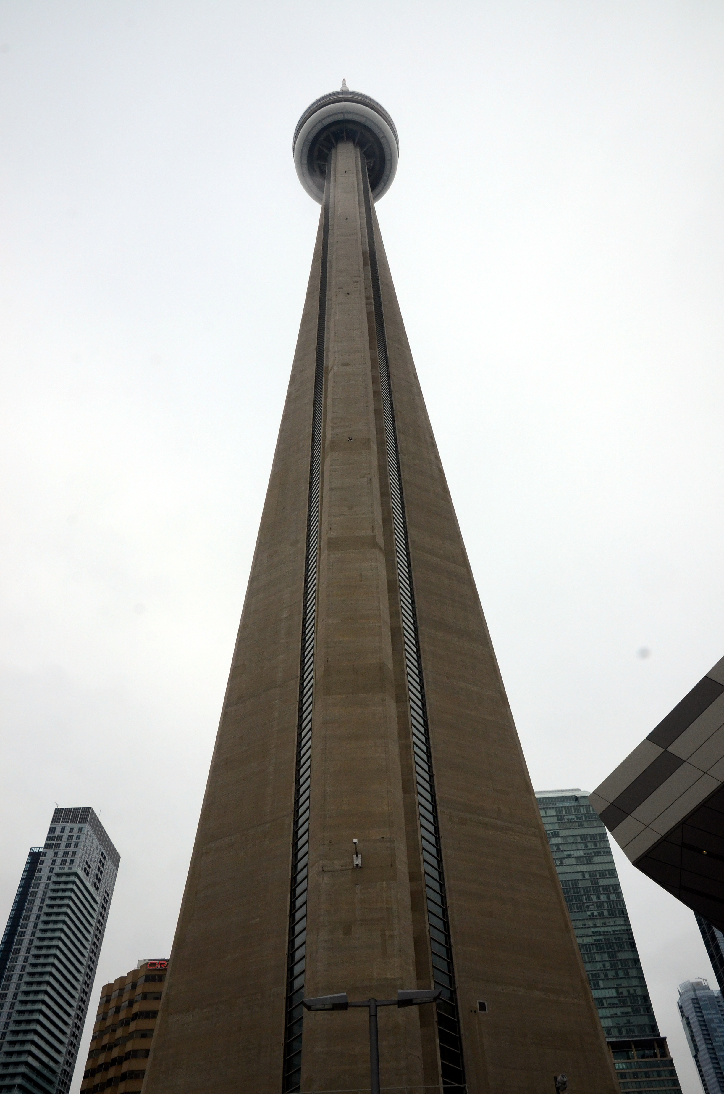 2022加拿大国家电视塔游玩攻略,总的来说CN Tower是来多伦多...【去哪儿攻略】