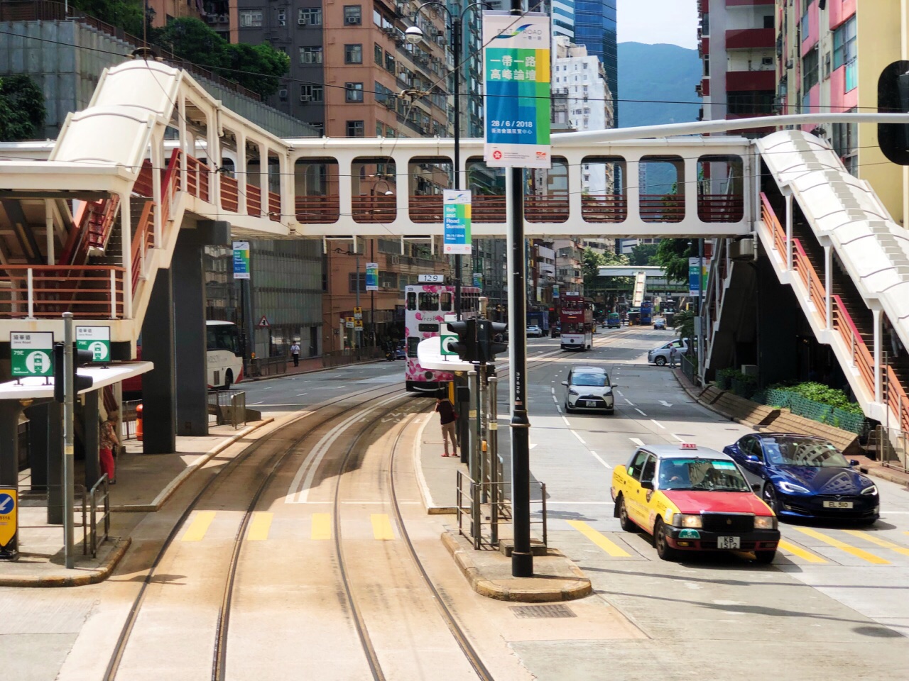 【携程攻略】景点,香港连结深圳有几个口岸，最近发现走福田口岸是最舒服的口岸，它非常…