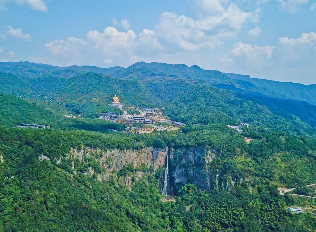 2019雪窦山_旅游攻略_门票_地址_游记点评,奉化旅游景点推荐 - 去哪儿