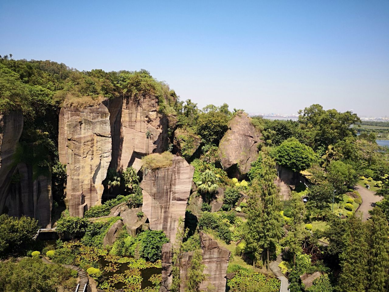 蓮花山古採石場遺址