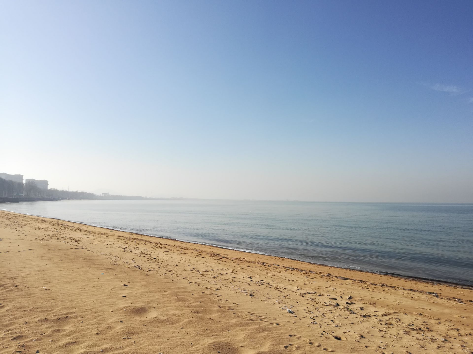 锦州海边白沙湾图片