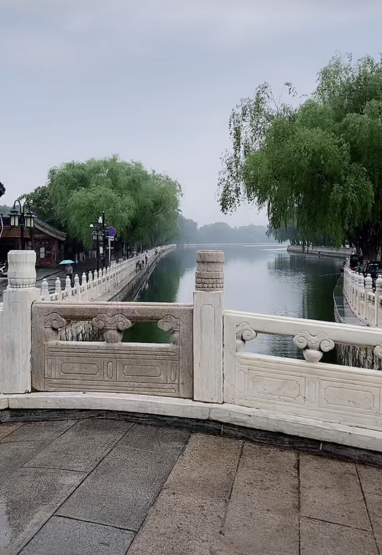 北京什刹海银锭桥高清摄影大图-千库网