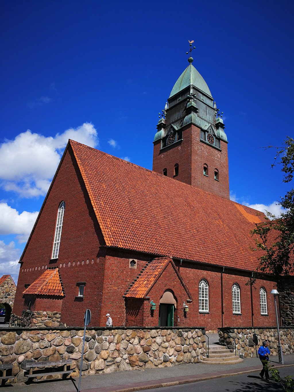 换轮渡到素有小伦敦之称的瑞典西南部海岸的著名港口城市-哥德堡
