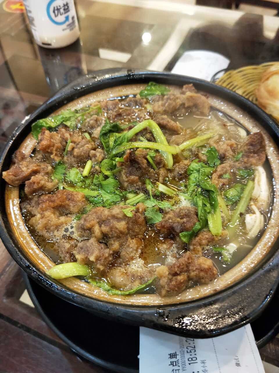 酥肉炖锅图片图片