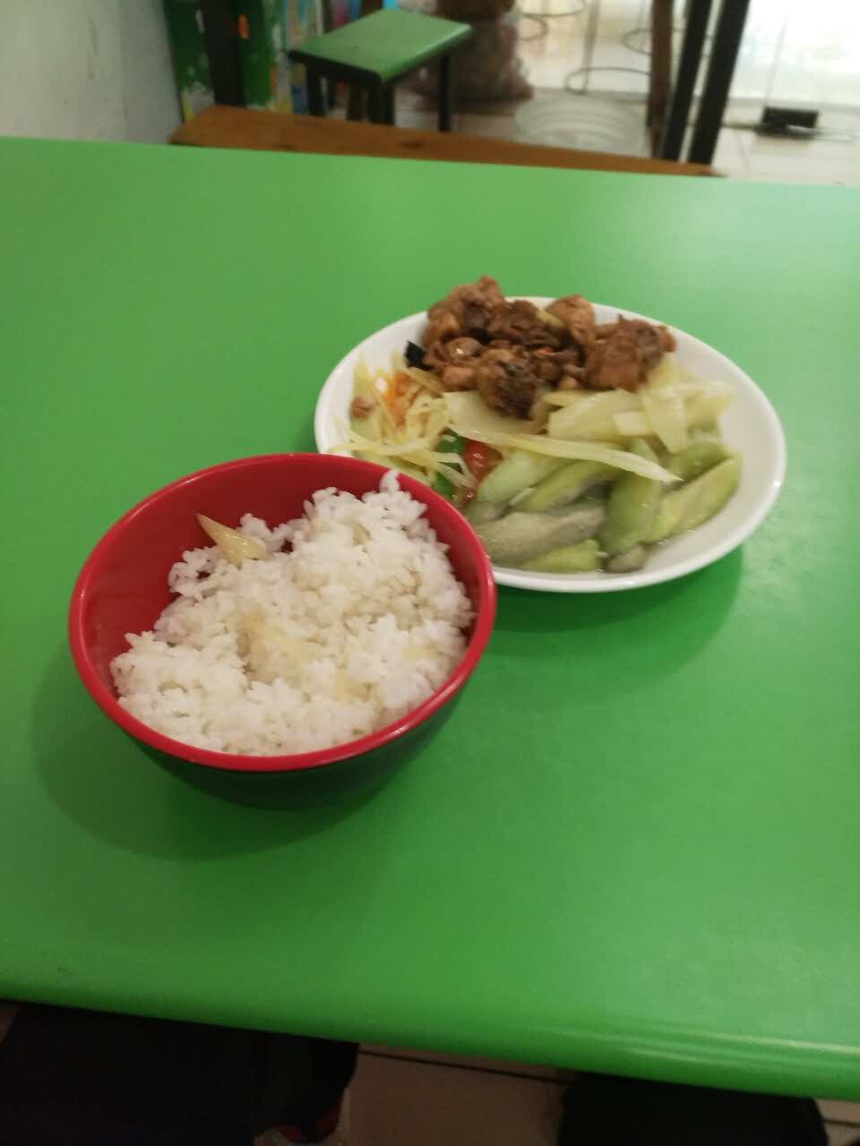 南京苏客中式快餐(油坊桥店)好吃吗,苏客中式快餐(油坊桥店)味道怎么