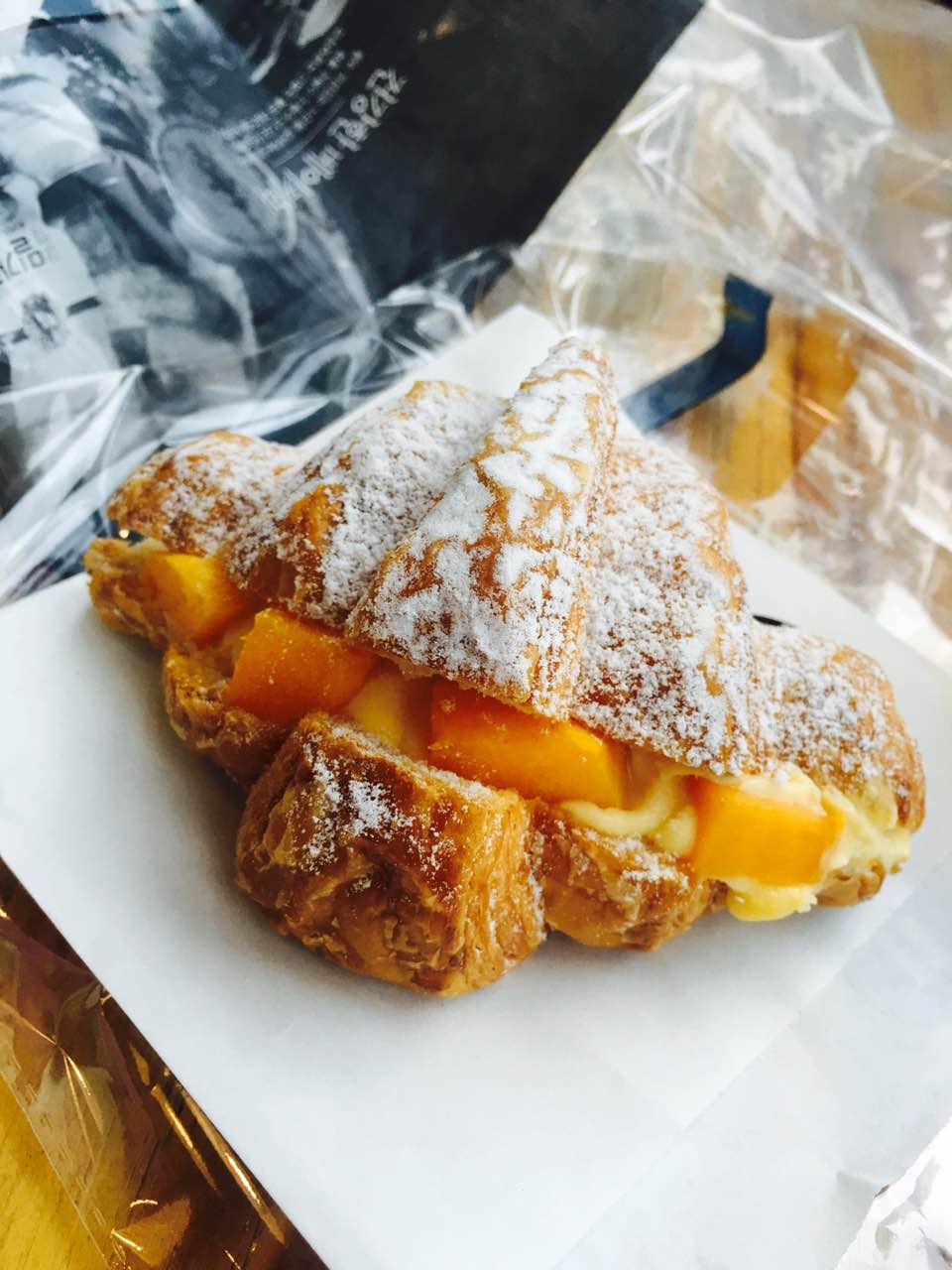 下雨的傍晚,来优美滋点个面包,味道从不让人失望!