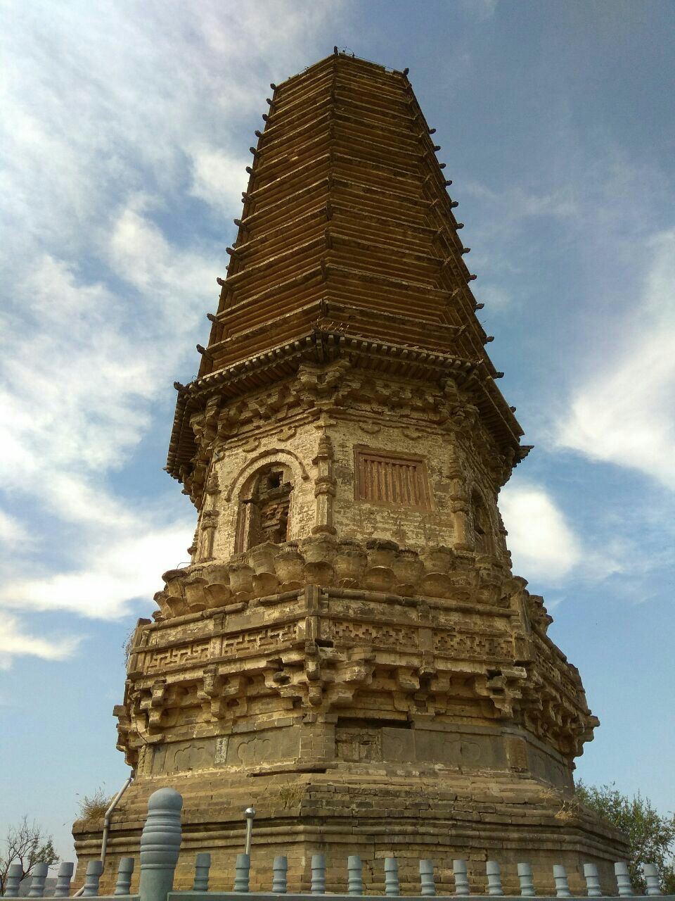 2019荆轲塔游玩攻略,小公园,整体还不错,顺路旅. 【去哪儿攻略】