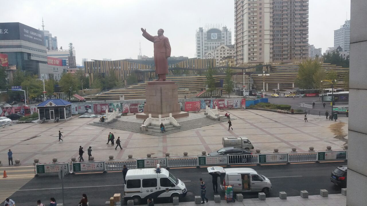 丹东丹东站站前广场怎么样/如何去,丹东站站前广场