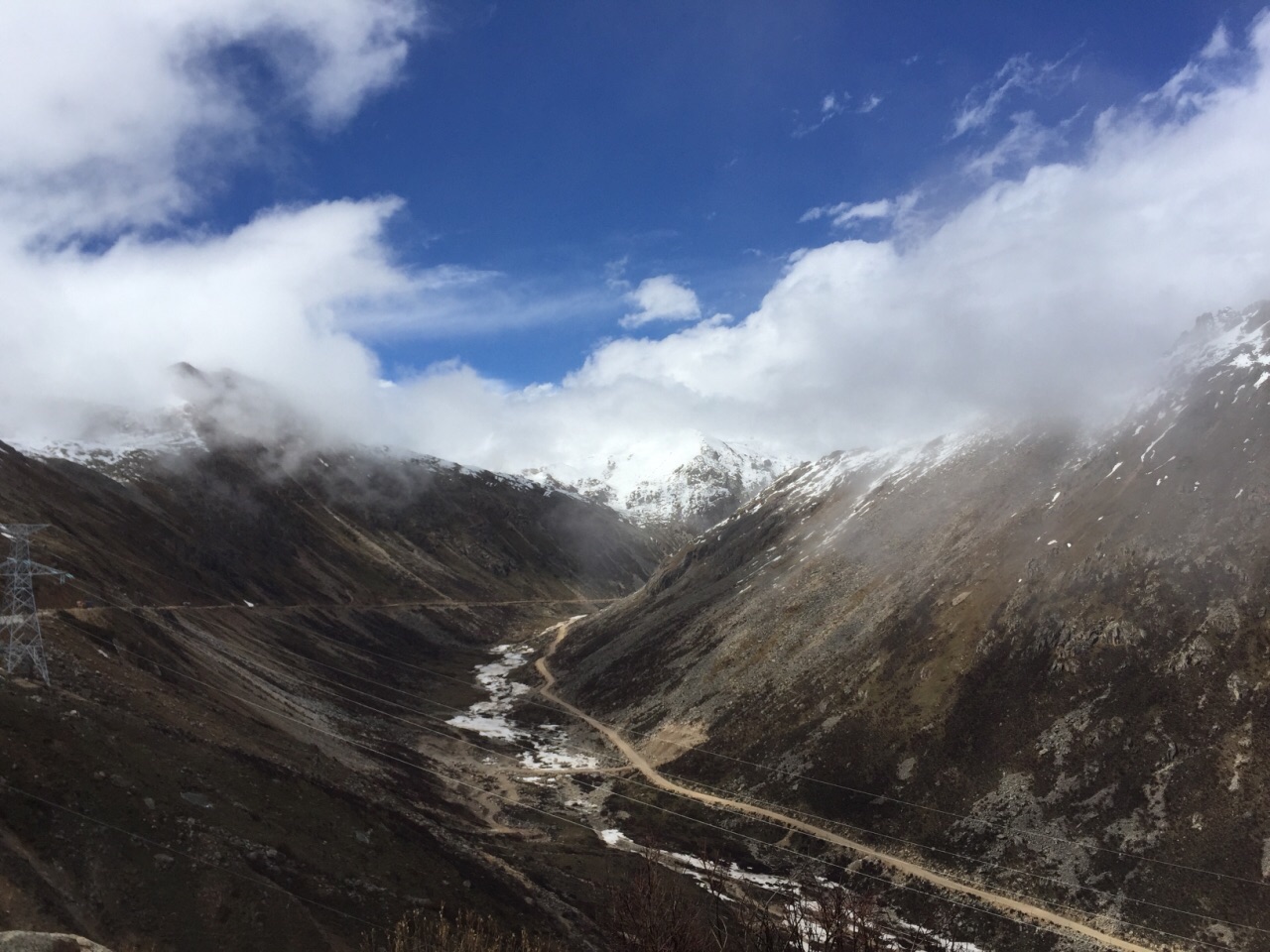 2021雀儿山游玩攻略,我们火速窜下车玩雪拍照,大【去哪儿攻略】