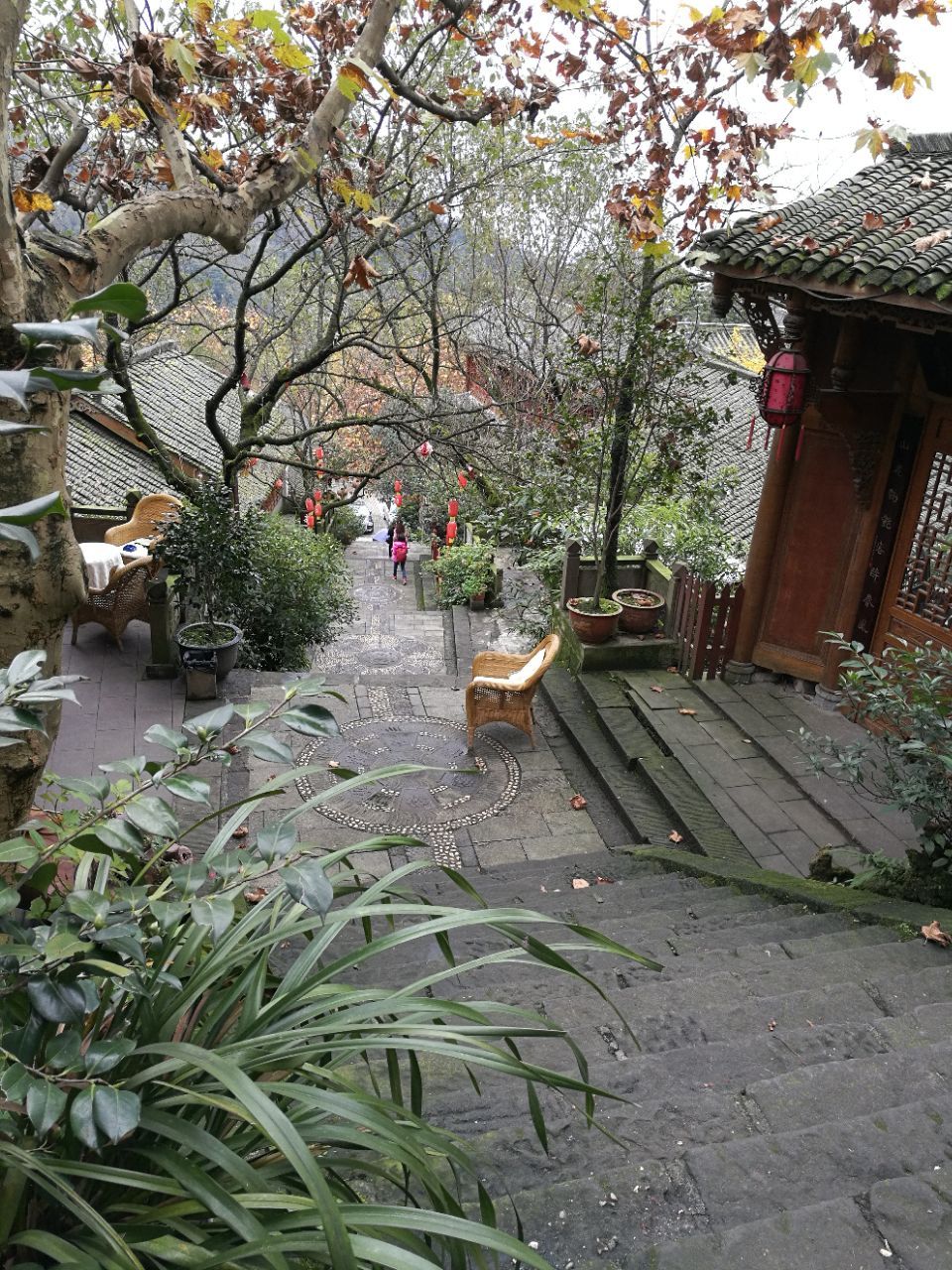 【携程攻略】都江堰灵岩古街好玩吗,都江堰灵岩古街景点怎么样_点评