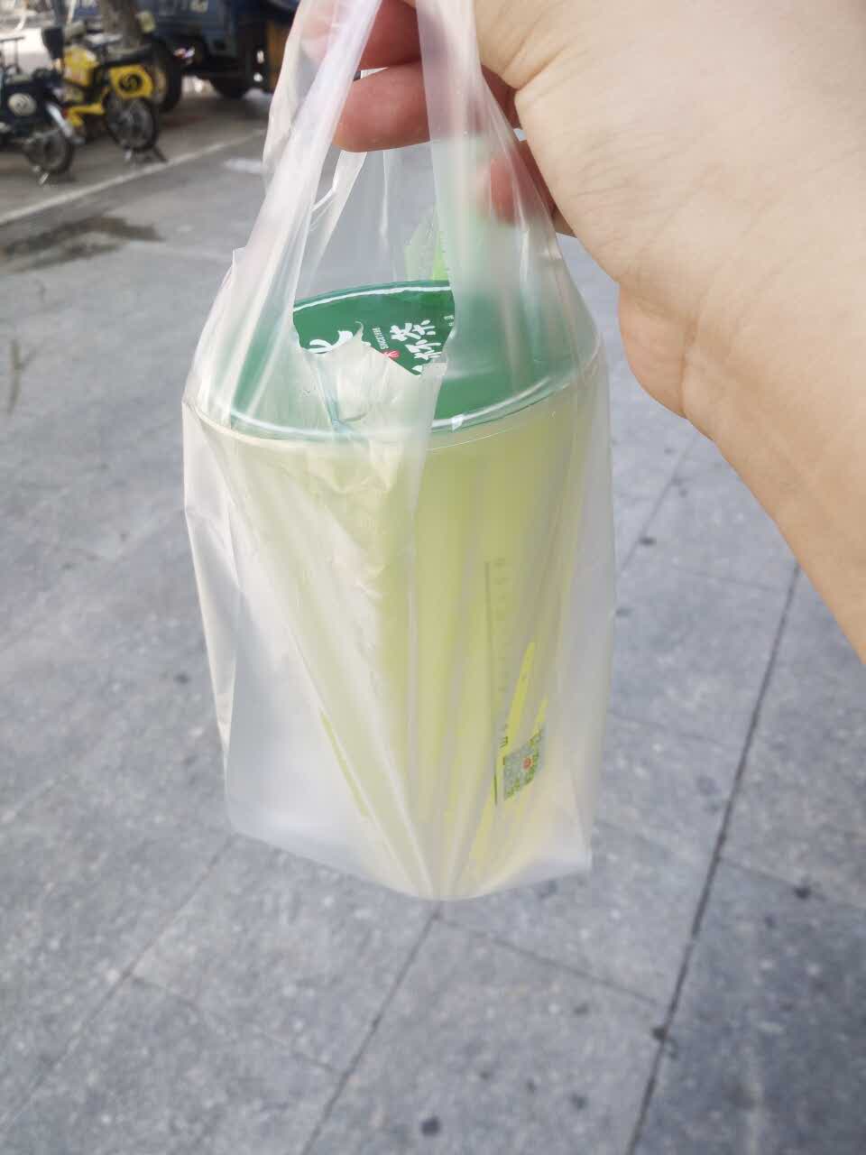 好喝,很新鲜,夏天喝正好,而且鲜榨,青宁寒天好喝