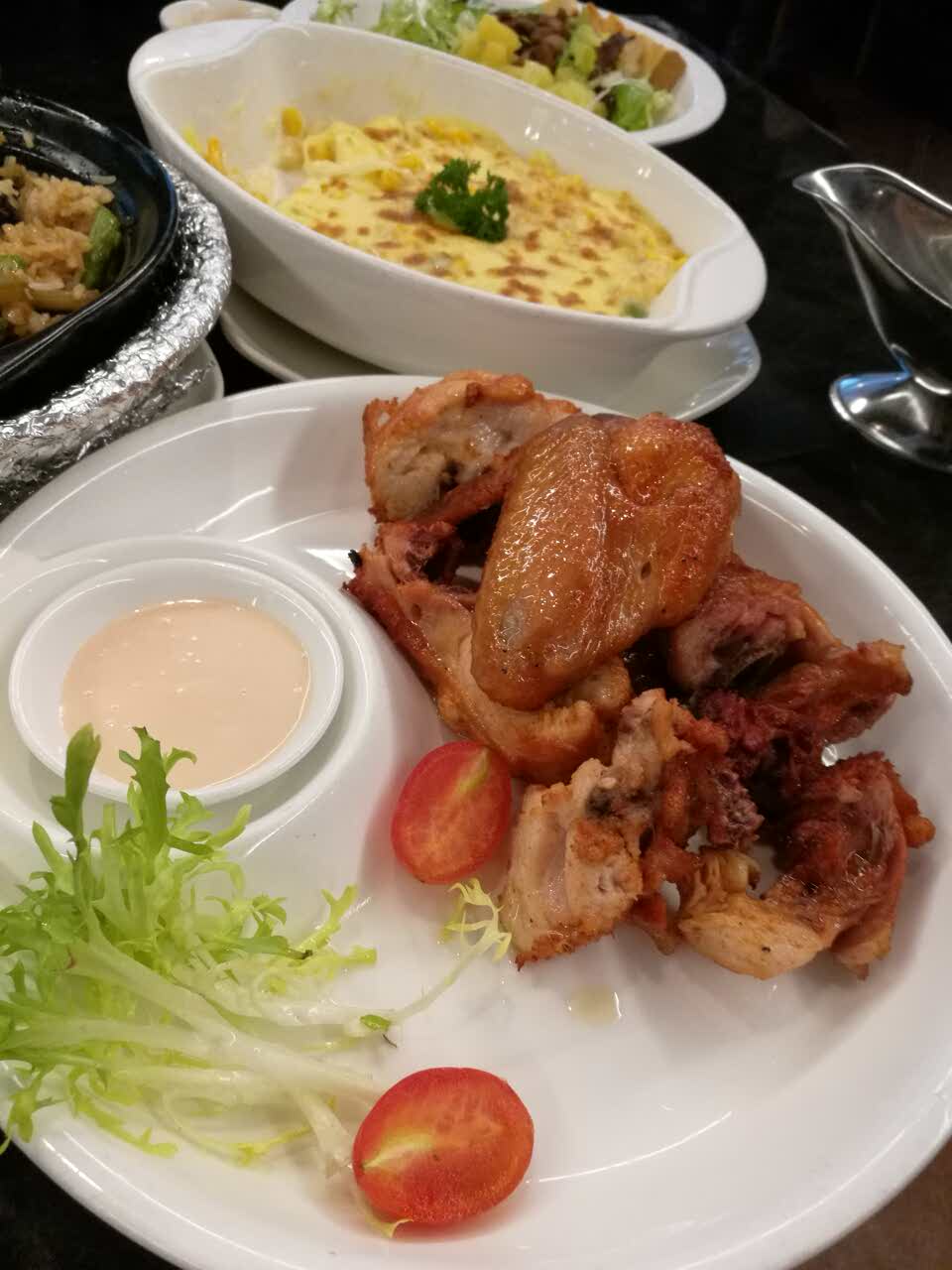 君悦清真西餐厅(丹尼斯店)