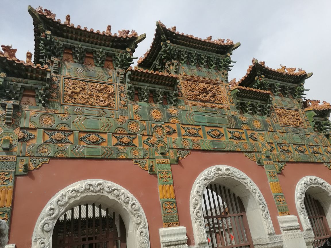 【携程攻略】北京法源寺景点,始建於唐朝距今1300多年的古剎，現存建築均為明清時期重修的，寺院規…