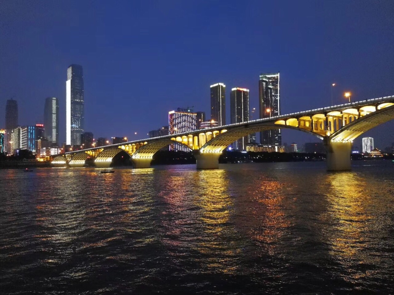 长沙湘江好玩吗,长沙湘江景点怎么样_点评_评价【携程攻略】