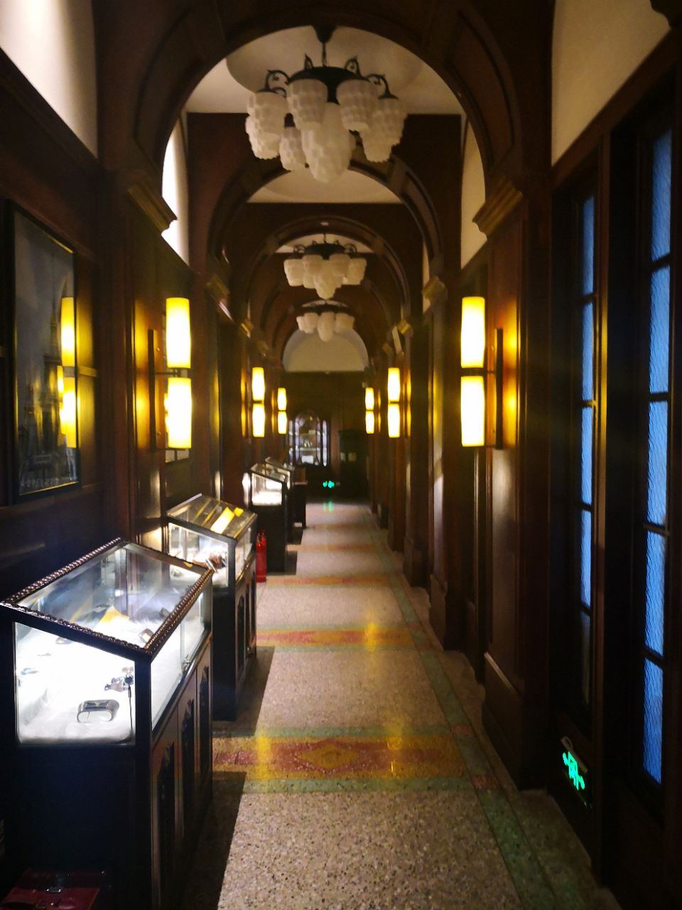 十里洋场音乐餐厅