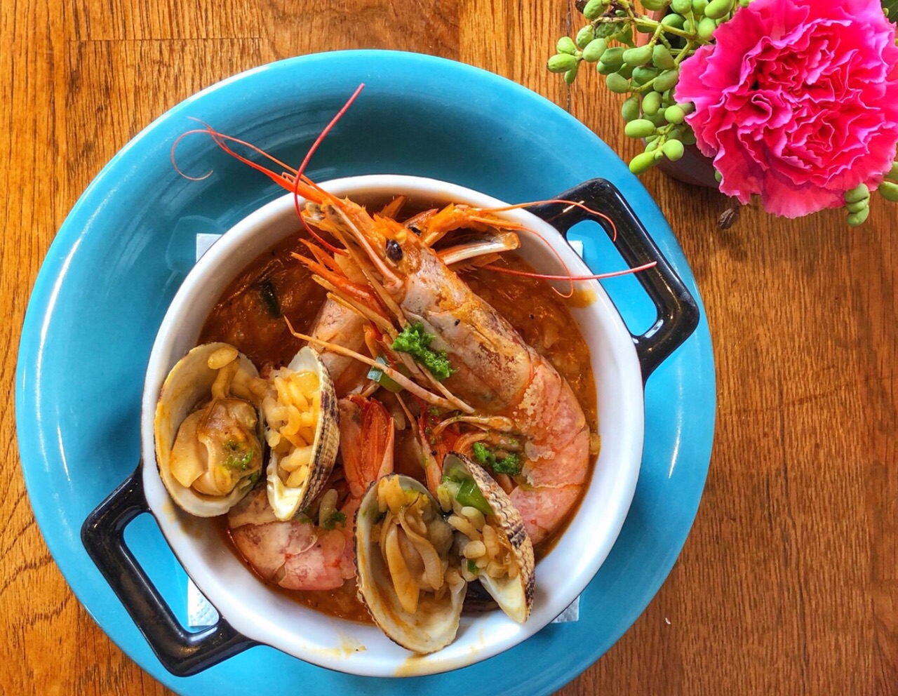 印象中 自外滩二十二号开业以来就在的餐厅 可见非