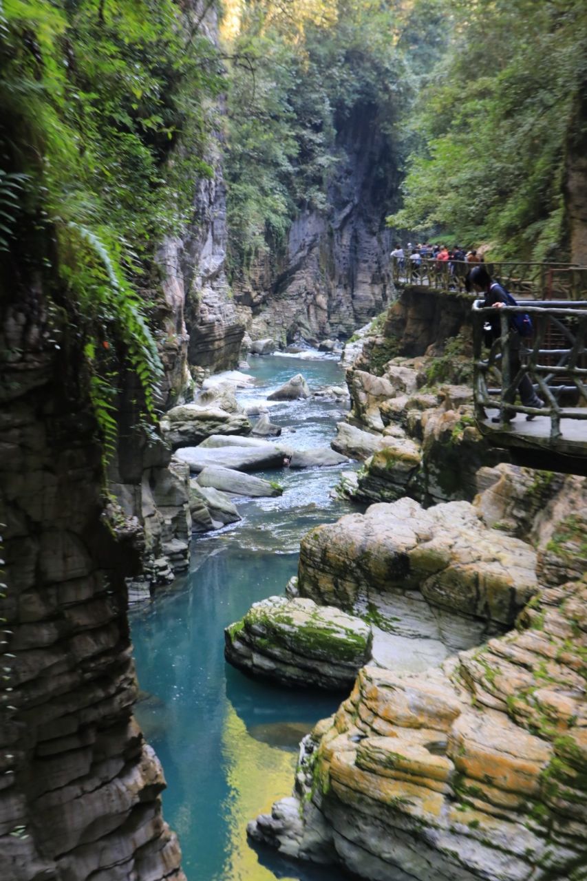 恩施地心谷景区石门河