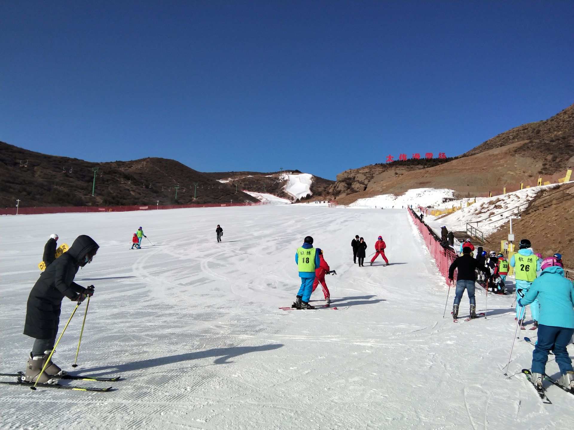 呼和浩特太伟滑雪场好玩吗,呼和浩特太伟滑雪场景点怎么样