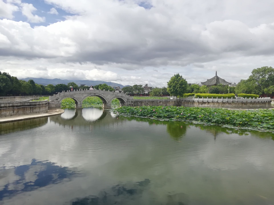 建水古城