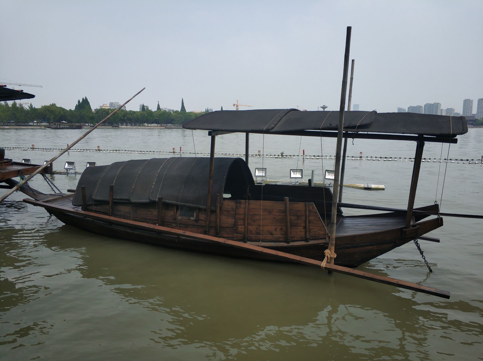 中共一大纪念船