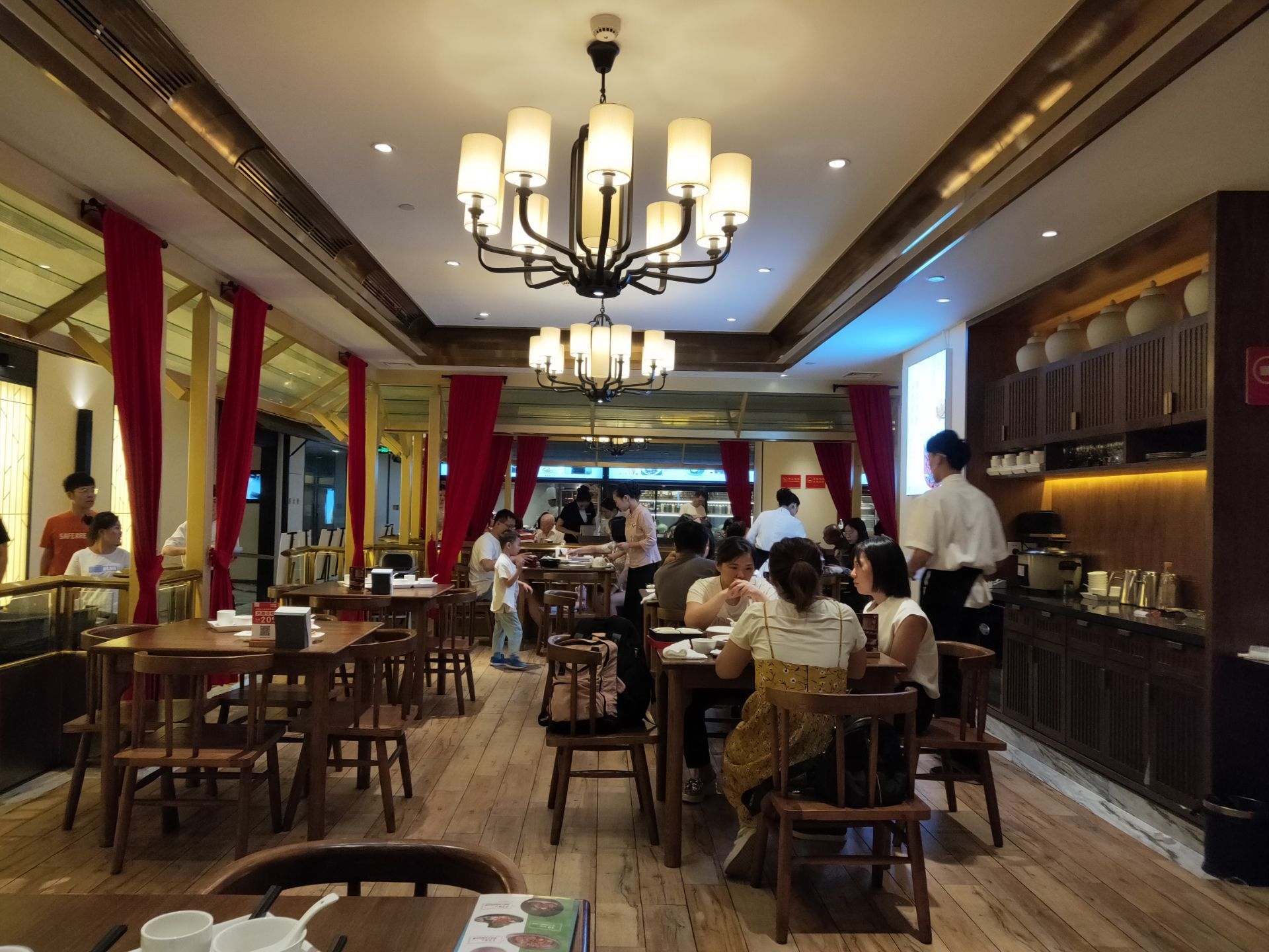 小厨娘淮扬菜(金城大厦店)