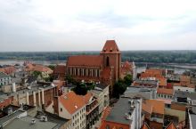 托伦Toruń 托伦是哥白尼的故乡，其中世纪古城被联合国教科文组织列入世界遗产目录，因此在前往马尔堡