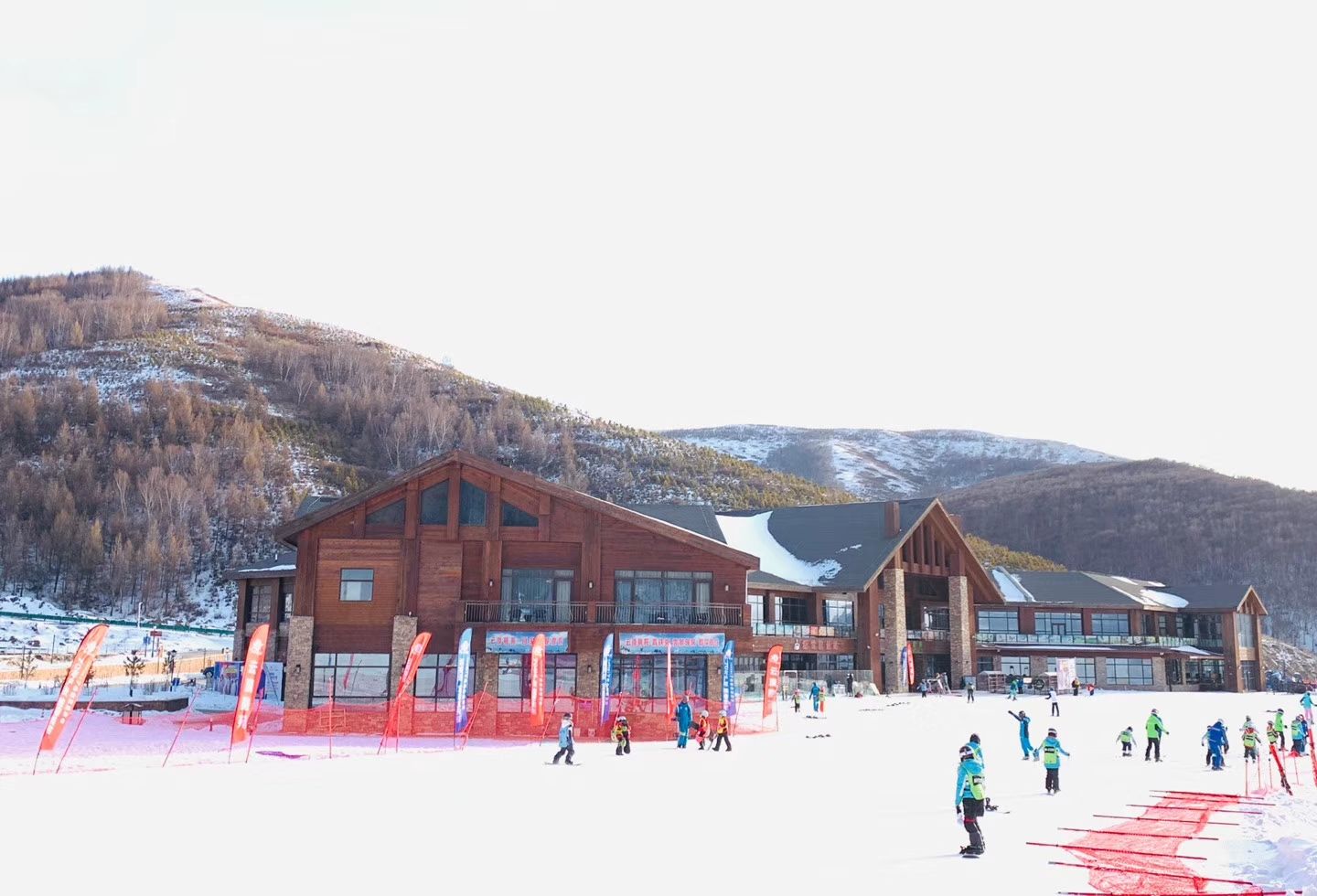 张家口密苑云顶滑雪场图片