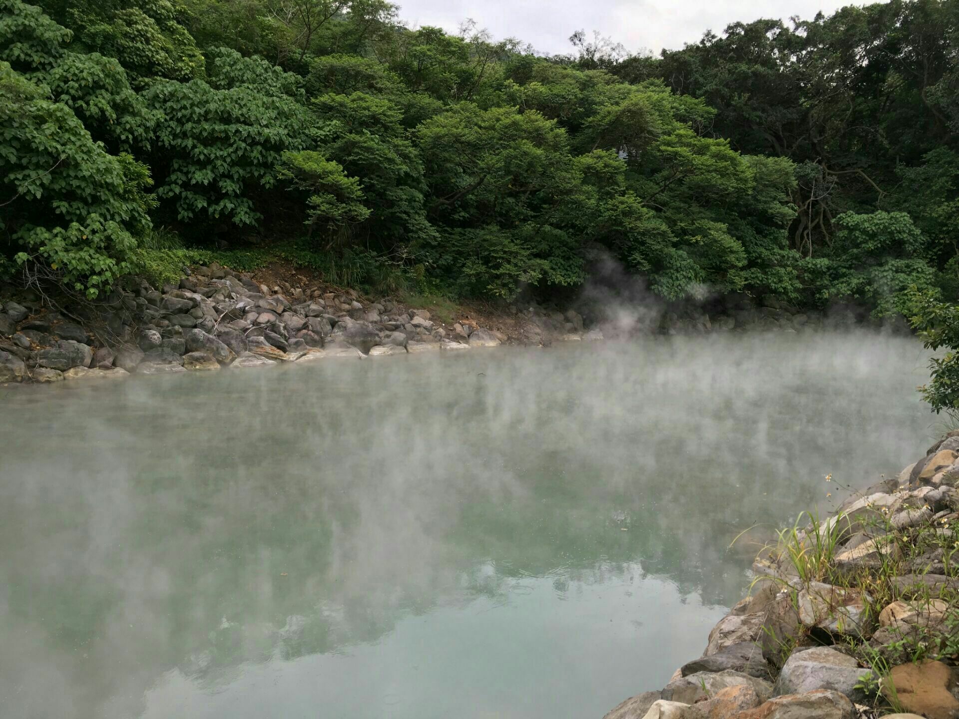 2020北投温泉亲水公园玩乐攻略,北投温泉清水公园就在温泉博.