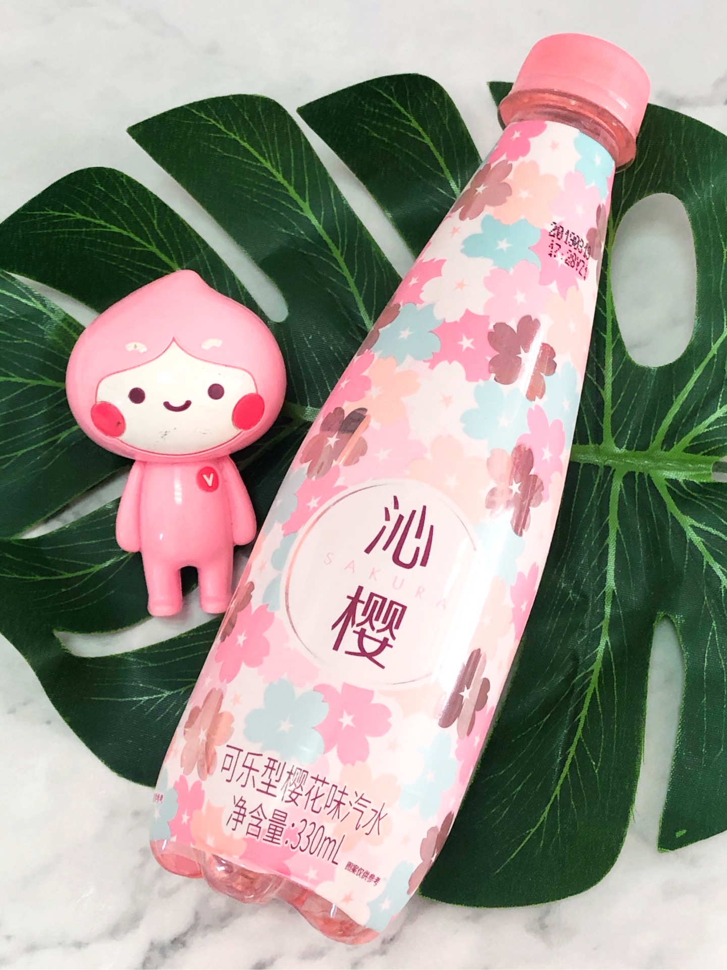 樱花是属于春天的花,浪漫的春天当然是要来一杯樱花味道的饮料啦!