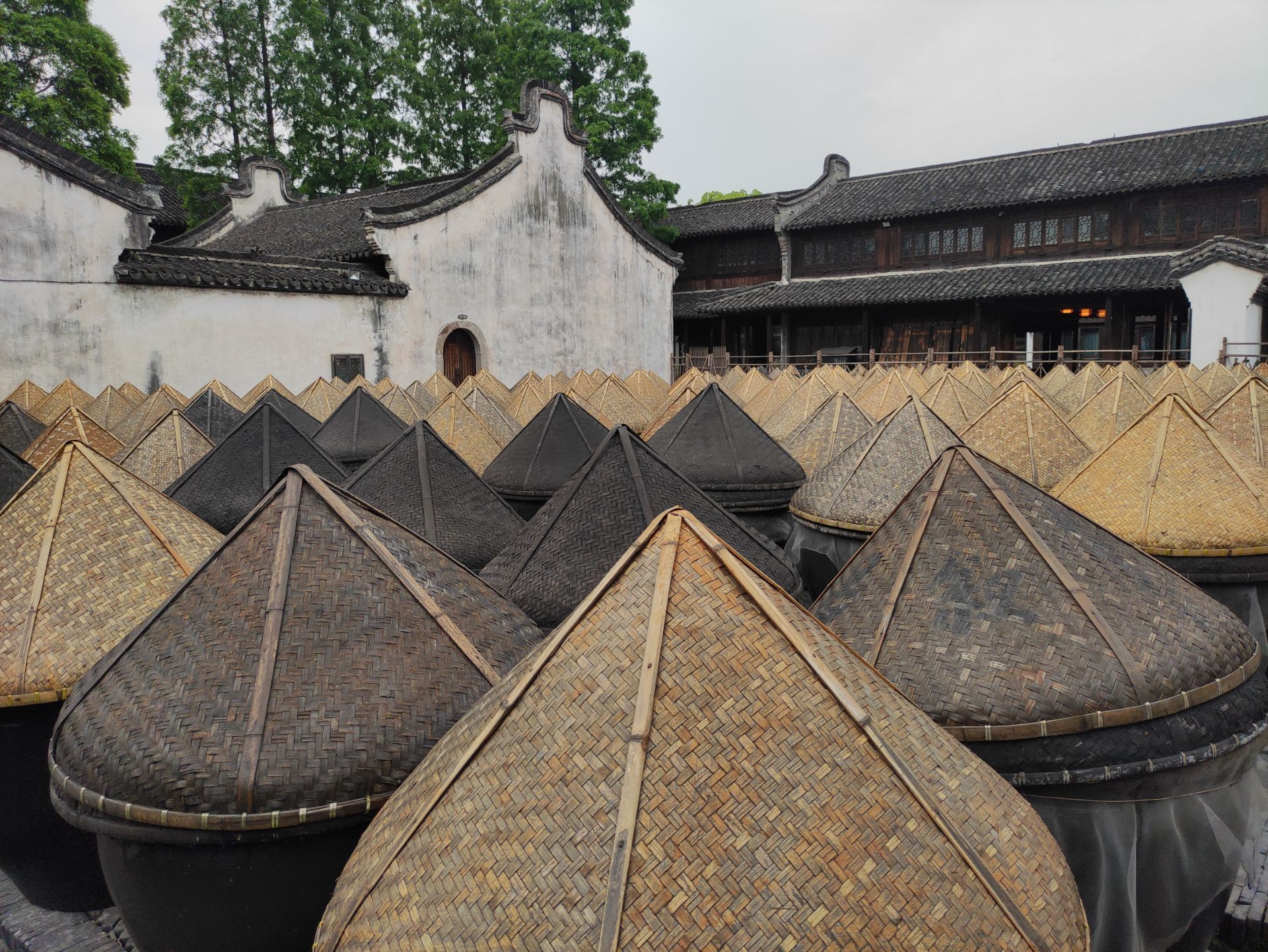中国千年枕水人家，尽显江南水乡古韵，还有一口“天下第一锅”_乌镇