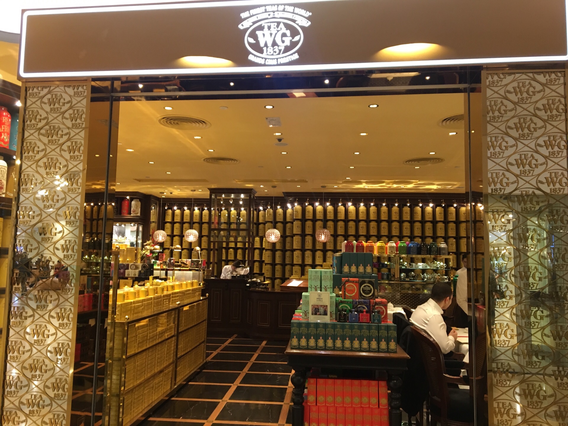 到新加坡来买茶叶我也是醉了,其实并不是有多喜欢twg那香味浓烈的茶