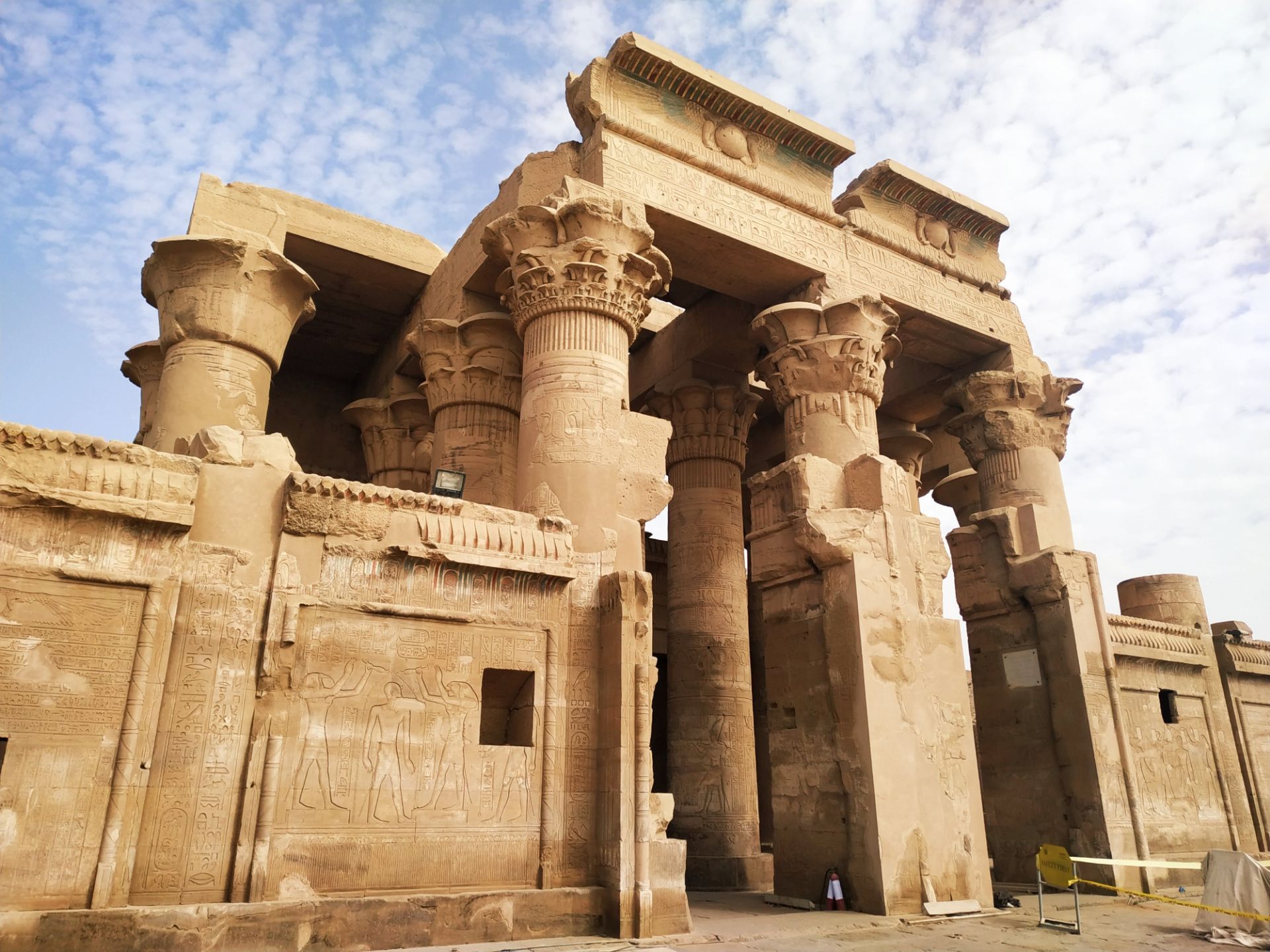 埃及法老的土味情话，全都刻在尼罗河畔的神庙上_凤凰网