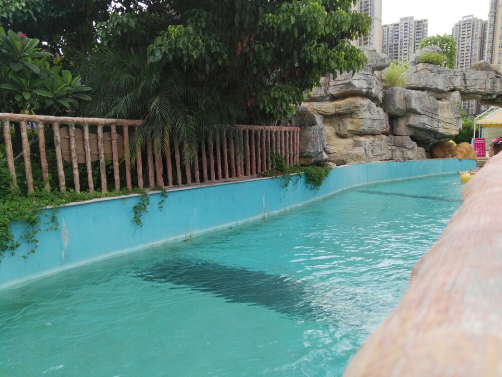 2019凤岭水世界游玩攻略,夏天避暑玩水的好去处.120的.