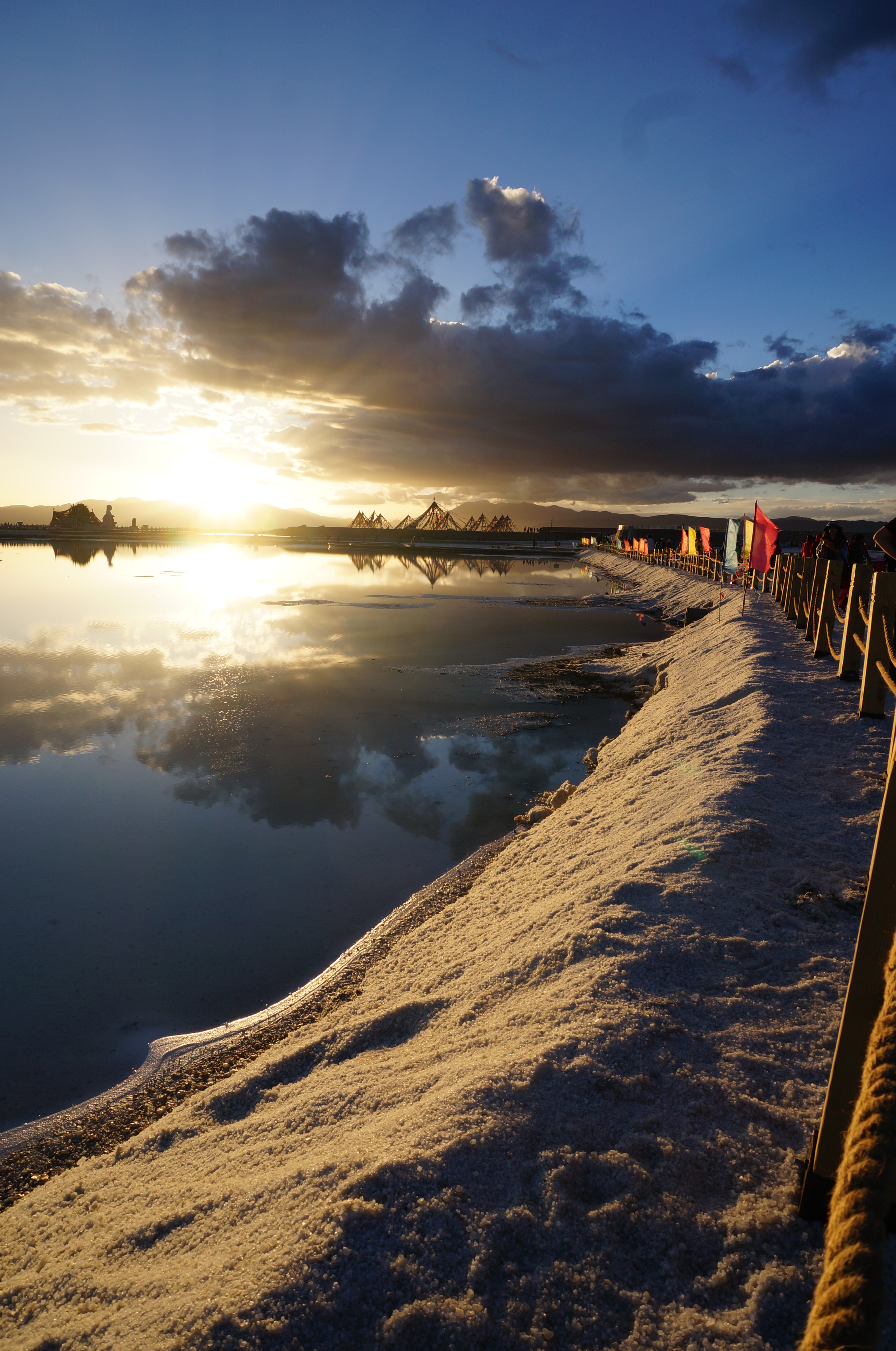 「茶卡盐湖景区的门票多少钱」✅ 青海湖穿什么拍照漂亮
