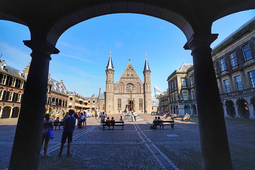 国会大厦与骑士楼